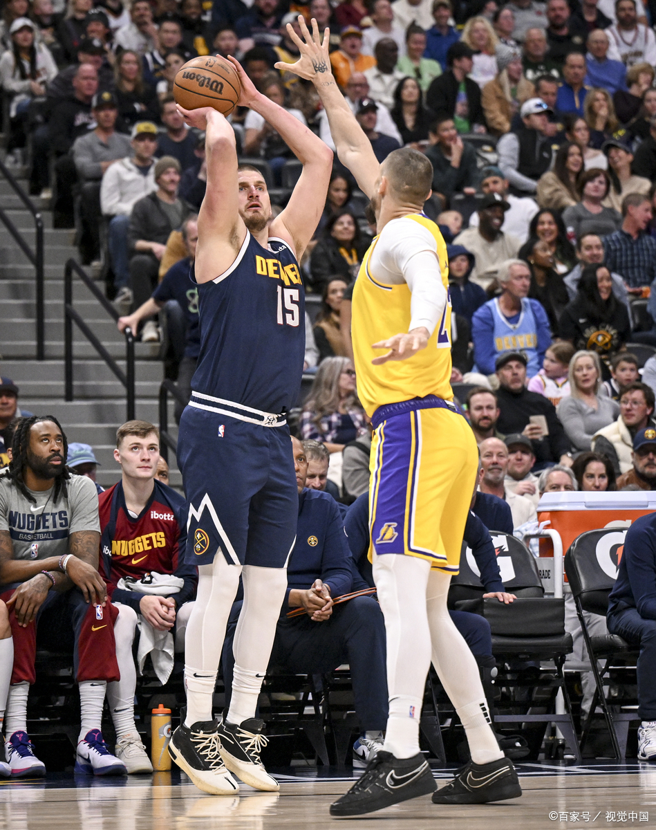 关于集结日俄克拉荷马雷霆备战NBA季后赛,绝杀压哨细节曝光,赛场秩序良好,球队文化再被提及的信息 关于集结日俄克拉荷马雷霆备战NBA季后赛,绝杀压哨细节曝光,赛场秩序良好,球队文化再被提及的信息