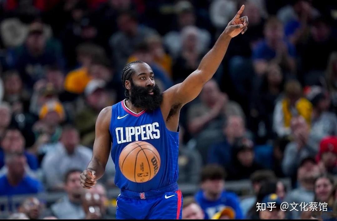 关于NBA常规赛集结日走向成谜；夏洛特黄蜂更衣室发声；态度坚定；阵容厚度经受考验的信息